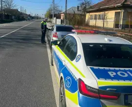 Foto Acţiune în sistem „RELEU” pe DN 6: Peste 50 de sancţiuni aplicate şi şapte permise reţinute, în câteva ore