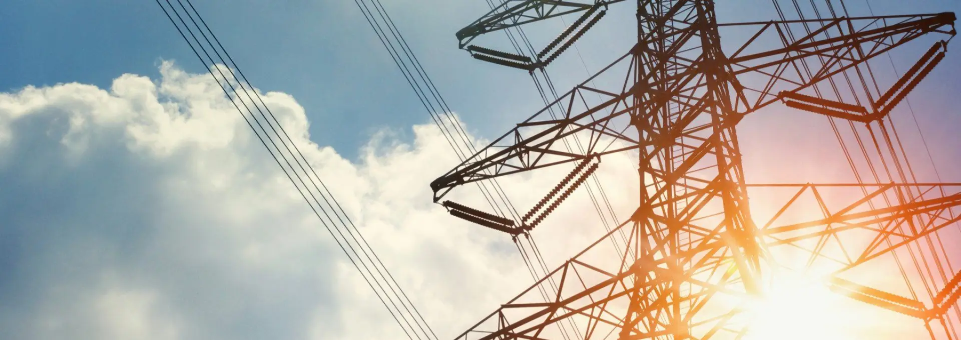 Foto Bani pentru independența energetică a localităților. Cum pot primăriile să scape de costurile cu energia prin noile programe AFIR