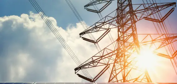 Foto Bani pentru independența energetică a localităților. Cum pot primăriile să scape de costurile cu energia prin noile programe AFIR