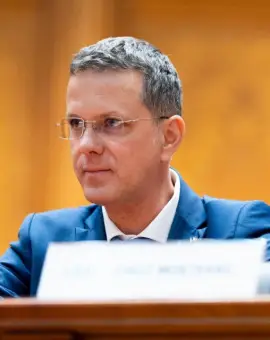 Foto Ionuţ Moşteanu a demisionat, după ce a fost acuzat că şi-a falsificat CV-ul