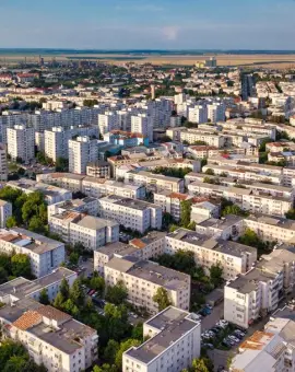 Foto Slatina, mai scumpă decât Bucureștiul și Brașovul? Adevărul despre prețurile imobiliare și capcanele blocurilor noi