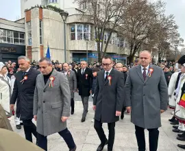 Foto Florin Barbu și Marius Iancu, mesaje de unitate la Slatina: Ce le-au transmis românilor de Ziua Națională