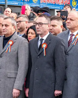 Foto „Să credem în noi și în România!”: Mesajul de forță transmis de prefectul Cosmin Floreanu cu ocazia Zilei Naționale