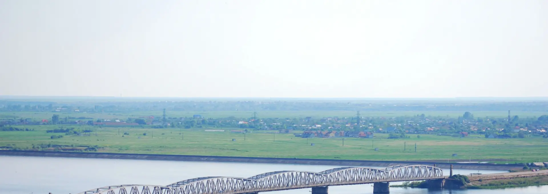 Foto Adio bloc, bun venit casă pe pământ! Vezi ce suprafețe de teren se caută lângă Slatina: „S-a început trendul să vândă apartamentele”