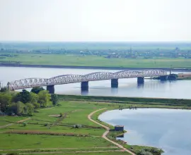 Foto Adio bloc, bun venit casă pe pământ! Vezi ce suprafețe de teren se caută lângă Slatina: „S-a început trendul să vândă apartamentele”