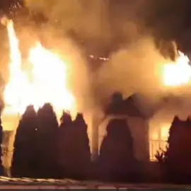 Foto Locuinţă distrusă de incendiu, la Găneasa (VIDEO)