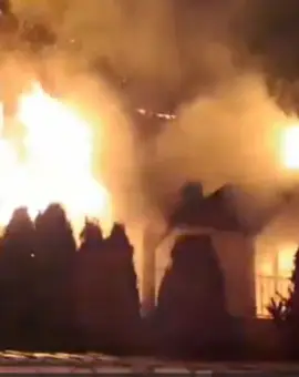 Foto Locuinţă distrusă de incendiu, la Găneasa (VIDEO)
