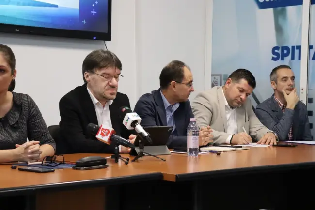 Foto Revoluție medicală la Slatina, unde laboratorul de anatomie patologică a intrat în era digitală pentru a salva vieți prin diagnostice rapide și precise