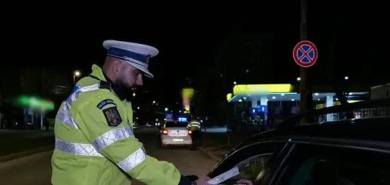 Foto 27 de permise reţinute pe drumurile din Olt, în minivacanţa de 1 Decembrie