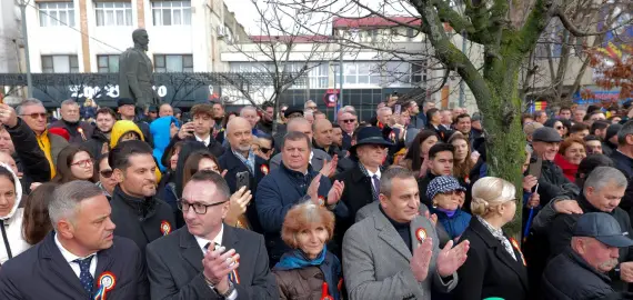 Foto Cosmin Floreanu, prefectul județului Olt: Primarul încearcă să distragă atenţia de la faptul că a pierdut peste 40 de milioane de euro, din cauza incompetenţei