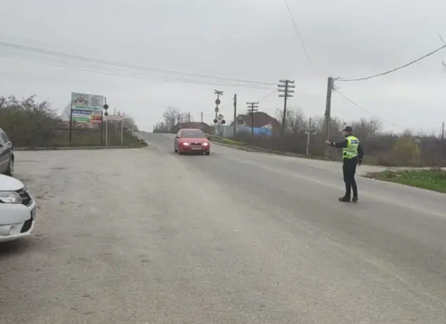 Foto Acţiune pentru prevenirea accidentelor la nivel de cale ferată, în mai multe judeţe, printre care Olt