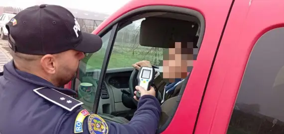 Foto Acţiune pentru prevenirea accidentelor la nivel de cale ferată, în mai multe judeţe, printre care Olt