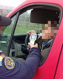 Foto Acţiune pentru prevenirea accidentelor la nivel de cale ferată, în mai multe judeţe, printre care Olt