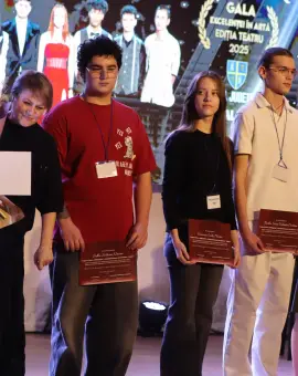 Foto FOTO: Copiii talentaţi din Olt, premiaţi la Gala Excelenţei în Artă, ajunsă la cea de-a III-a ediţie