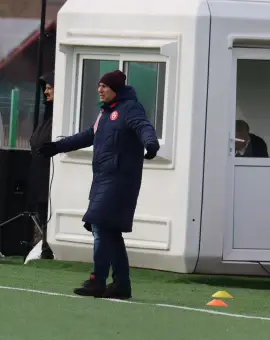 Foto Academica Balş, victorie cu 5-1 în meciul cu CSO Filiaşi. Căpitanul echipei bălşene a reuşit un hattrick