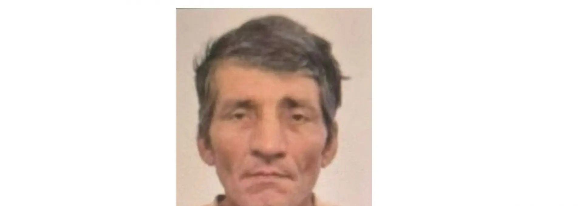 Foto Alertă cu final fericit în Olt: Costel Gălățeanu a fost recuperat de pe un teren agricol din Poiana, după o mobilizare masivă a forțelor de ordine