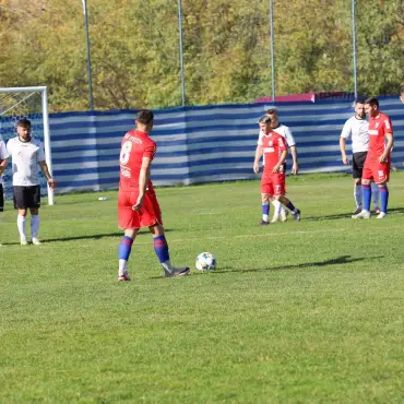 Foto Liga a IV-a/ Rezulate şi clasament. Lupii Profa iernează pe primul loc