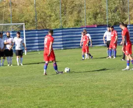 Foto Liga a IV-a/ Rezulate şi clasament. Lupii Profa iernează pe primul loc