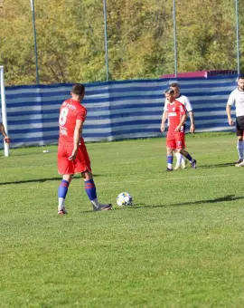 Foto Liga a IV-a/ Rezulate şi clasament. Lupii Profa iernează pe primul loc