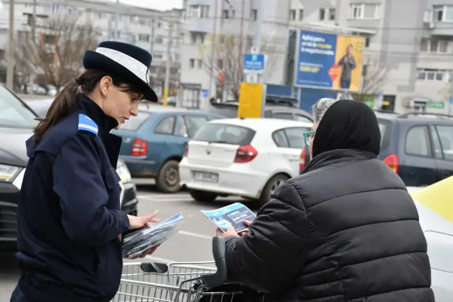 Foto Ziua Internațională Anticorupție, marcată prin acțiuni de informare și prevenire în Slatina