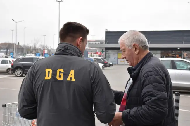 Foto Ziua Internațională Anticorupție, marcată prin acțiuni de informare și prevenire în Slatina