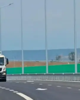 Foto Trafic rutier blocat pe Drumul Expres din cauza unui accident rutier (UPDATE)