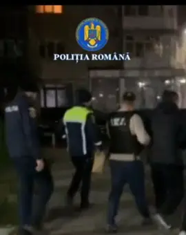 Foto VIDEO. Un bărbat, din Slatina, reţinut după ce şi-a agresat concubina şi i-a distrus autoturismul