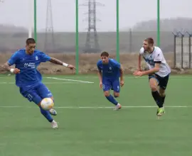 Foto Oltul Curtişoara, meci cu Universitatea Craiova II, pe Stadionul „Jane Niţulescu”