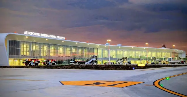 Foto Se inaugurează noul terminal de pasageri al Aeroportului Internaţional Craiova