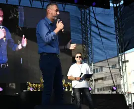 Foto Revelionul la Slatina, explozie de prețuri sub Mario De Mezzo: Costuri de trei ori mai mari față de 2022. Adio licitații publice!