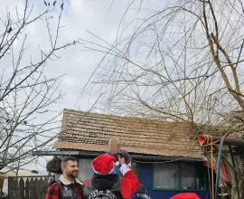 Foto FOTO. Motocicliștii „South Side” din Slatina au oferit cadouri, şi în acest an, câtorva familii nevoiaşe din judeţul Olt