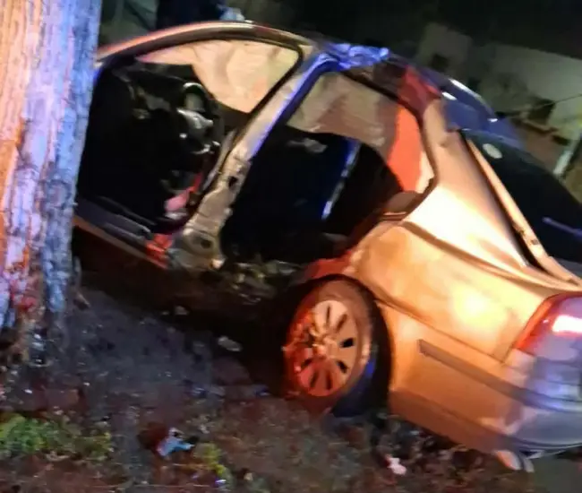 Foto Accident mortal, la Corabia. Un tânăr de 18 ani şi-a pierdut viaţa, iar alte patru victime rănite grav