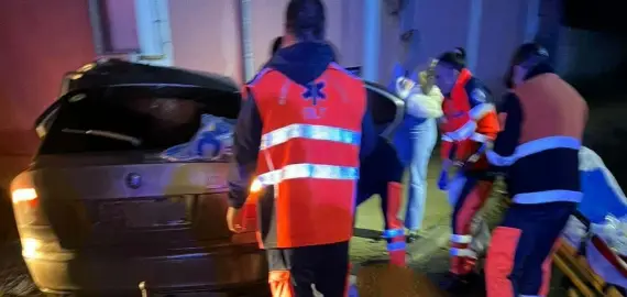 Foto Accident mortal, la Corabia. Un tânăr de 18 ani şi-a pierdut viaţa, iar alte patru victime rănite grav