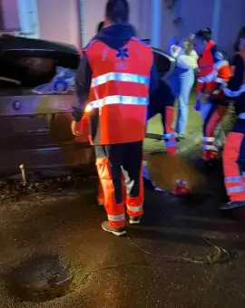 Foto Accident mortal, la Corabia. Un tânăr de 18 ani şi-a pierdut viaţa, iar alte patru victime rănite grav