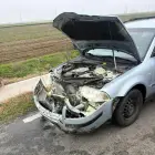 Foto Două persoane rănite, într-un accident petrecut pe DJ 546