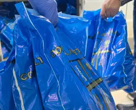 Foto 1.500 de pachete pregătite de CJ Olt de sărbători au ajuns la copiii şi vârstnicii din sistemul de protecţie socială