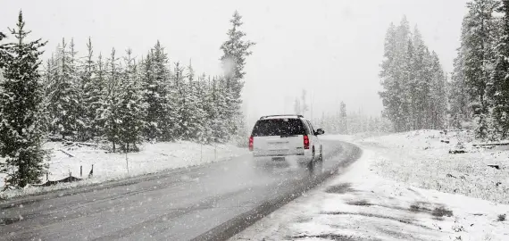 Foto Ninge de Crăciun! Oltul şi sudul ţării, sub Cod Galben 