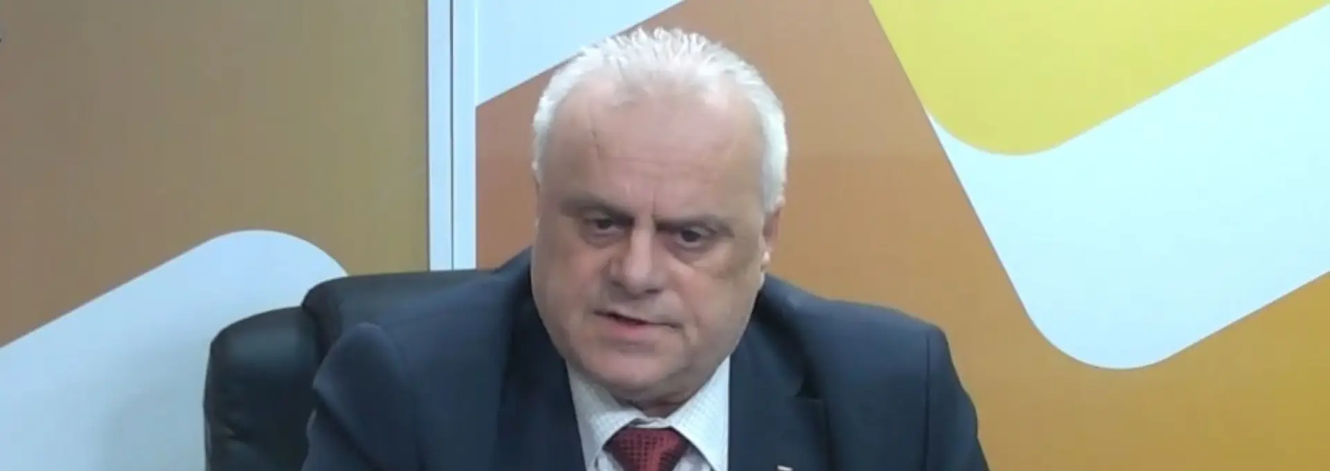 Foto Revoluționarul Constantin Popescu dă de pământ cu proiectul crucii lui De Mezzo: „Nu ești Împăratul Împăraților! Eu nu plătesc pentru familia Ceaușescu!”