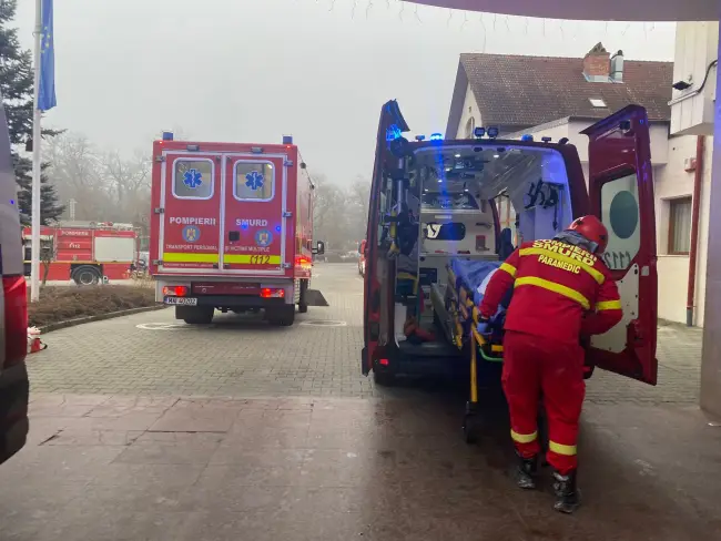 Foto Tavan prăbușit la piscina hotelului Hilton din Sibiu. A fost activat Planul Roșu de Intervenție