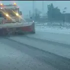 Foto Cod galben de ninsori și vânt puternic: Drumarii intervin cu dificultate în zonele montane din cauza viscolului