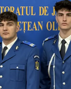 Foto Doi tineri subofițeri își încep activitatea la Jandarmeria Olt