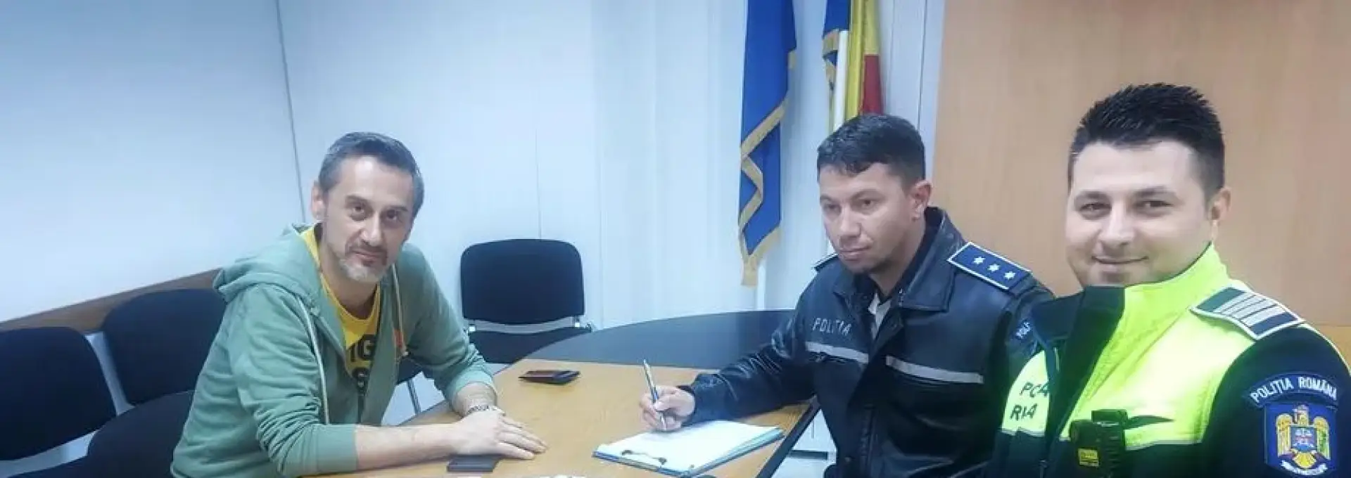 Foto De Mezzo a fost lăsat fără permisul de conducere, după ce fost luat de radar, la volanul maşinii Primăriei, pe Drumul Expres