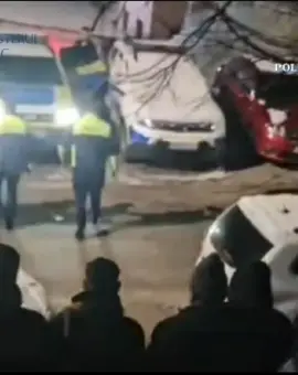 Foto Șase persoane reținute după un scandal într-o sală de jocuri din Caracal. Un agent de pază a ajuns la spital