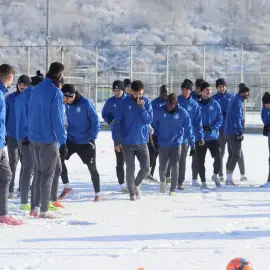 Foto CSM Slatina a dat startul pregătirii de iarnă. 26 de jucători la reunire
