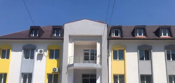 Foto Lovitură în dosarul DSP Olt. Mita în terenuri și coafeza plătită ca asistentă rămân fără probe după decizia instanței