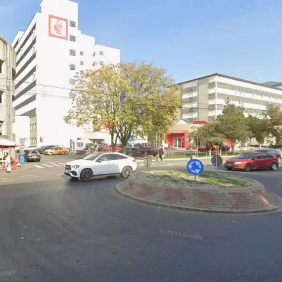 Foto Atenție, șoferi! Trafic restricționat și acces blocat la Spitalul Județean Slatina. Cum vor circula ambulanțele începând de miercuri