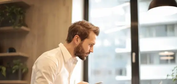 Foto Fuga de taxe în 2026: mirajul firmelor în Bulgaria și Dubai, între mit și realitate