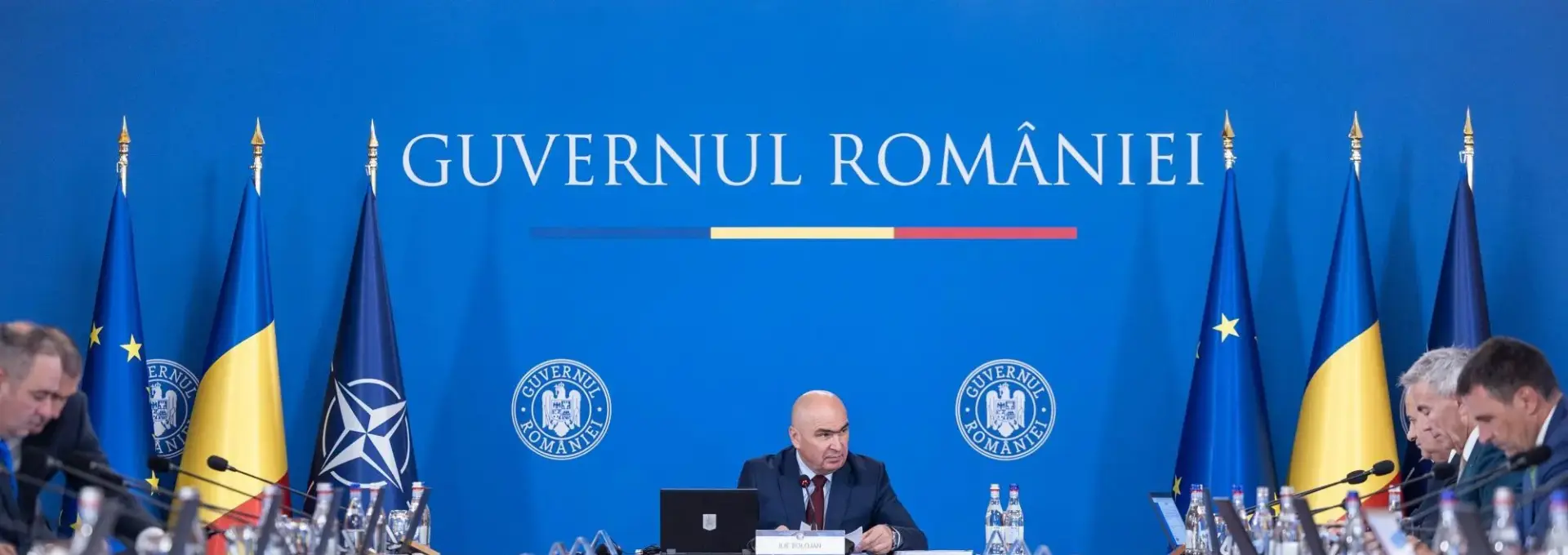 Foto Ce prevede reforma administrației publice: tăieri de posturi şi sporuri. Primăriile care nu se conformează riscă să nu mai primească bani din impozitul pe venit