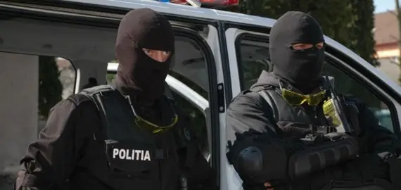 Foto Rețea destructurată la Slatina: Interceptări explozive și condamnări grele pentru traficanții care vindeau „moarte albă”