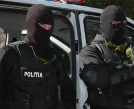 Foto Rețea destructurată la Slatina: Interceptări explozive și condamnări grele pentru traficanții care vindeau „moarte albă”